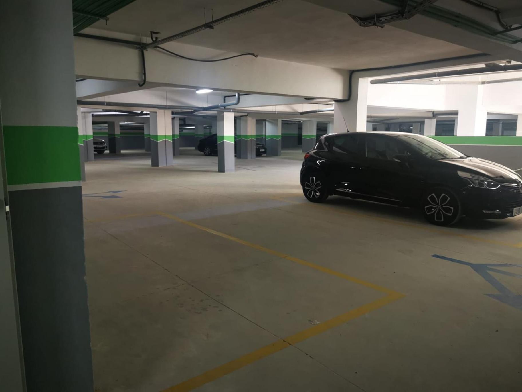 Aeroport Technopolis A1 *